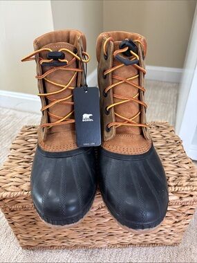 NWT Sorel Men's Brown Suede & Black Rubber Lace-Up Rain Boots Size 7